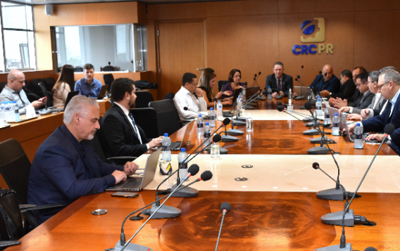 crcsc-visita-sede-do-crc-do-parana-para-conhecer-acoes-sobre-a-fiscalizacao
