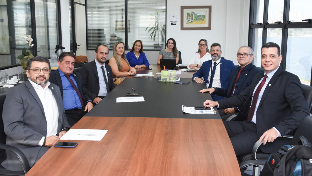 comissoes-do-crcsc-reunem-se-para-definicao-de-estrategias-e-planejamento-de-acoes