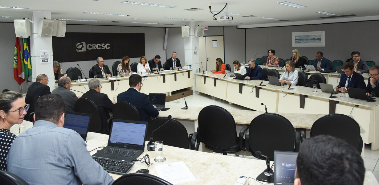 reuniao-plenaria-do-crcsc-com-apresentacao-de-resultados-e-realizada-na-sede-da-entidade